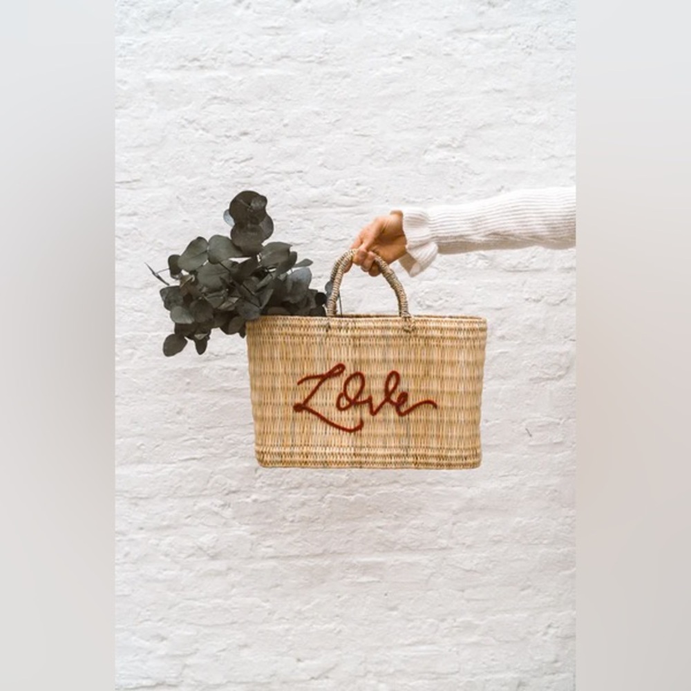 Franki Resort Love Straw Tote - Picture 2 of 4